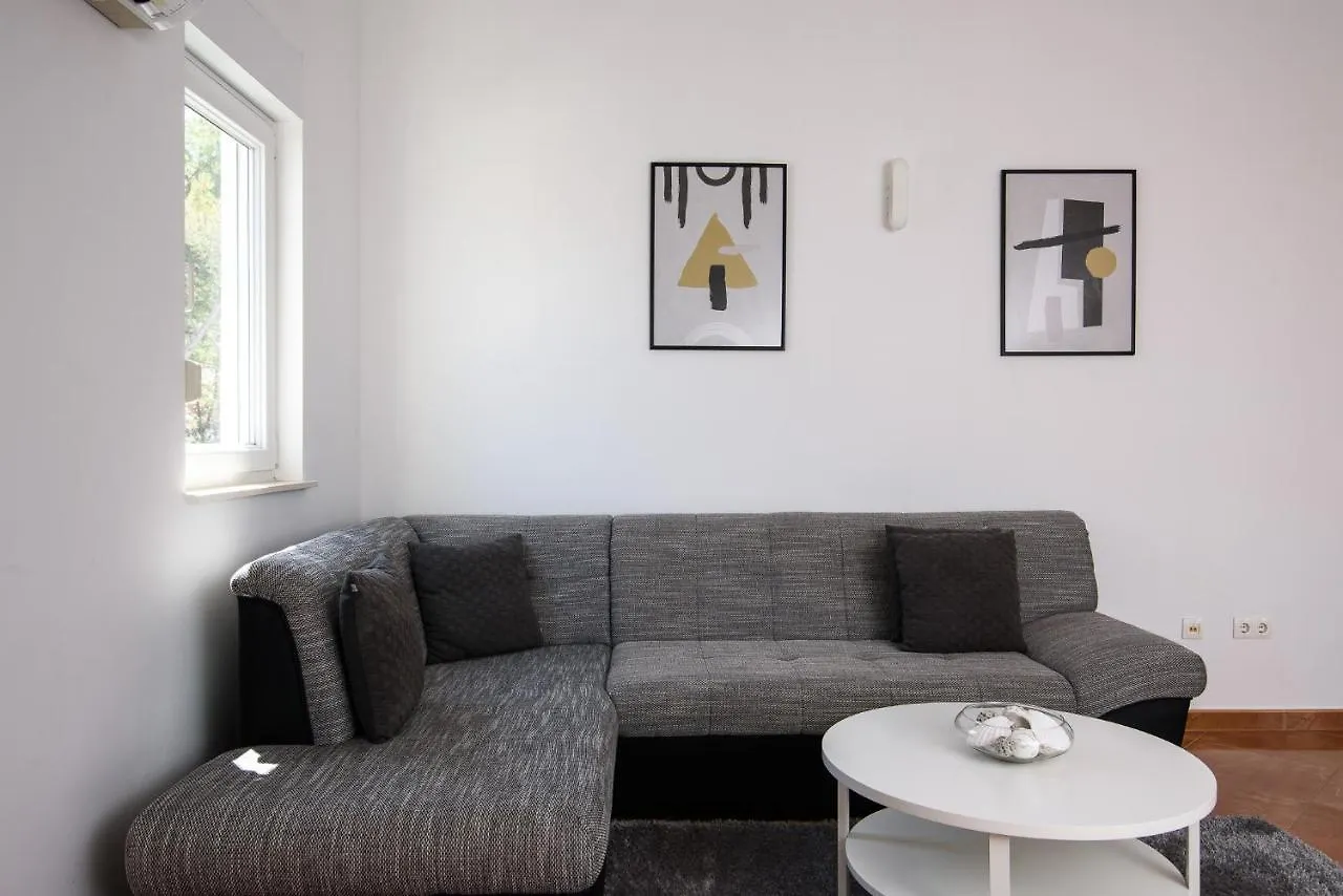 Apartment Dani Trogir 0*,  Croatia